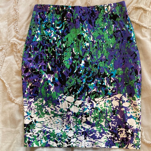 Etcetera Dresses & Skirts - Etcetera Multi Colored Abstract Pattern Pencil Skirt w/ Pockets Size 0